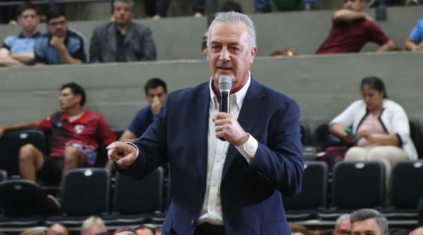 Gustavo Alfaro, junto al presidente de Paraguay: Nos van a tener que llevar a la Luna para ganarnos