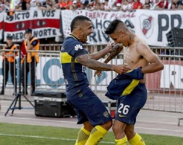 Tevez y Centurión...¿volverán a jugar juntos?