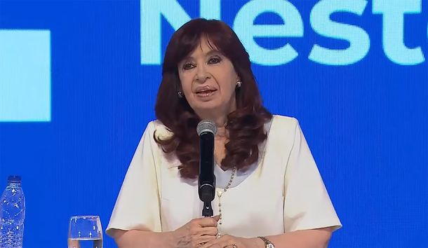 Reapareció Cristina Kirchner en La Plata: sus mejores frases