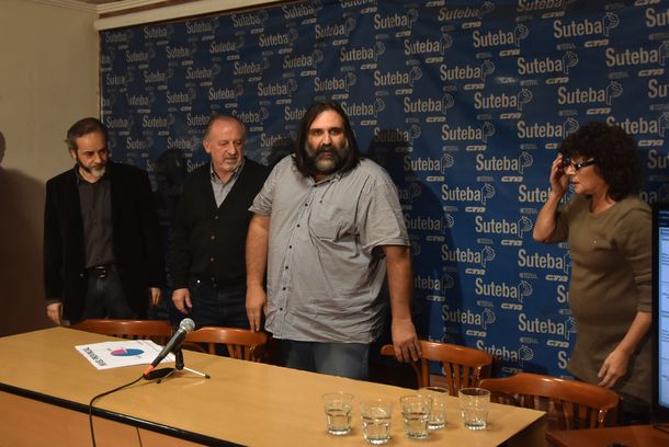 Baradel denunció al Gobierno de montar una campaña sucia en su contra