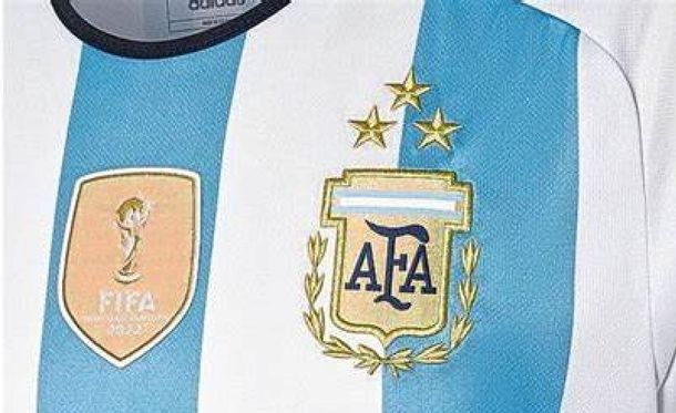 Dónde se consigue la camiseta de Argentina con las tres estrellas