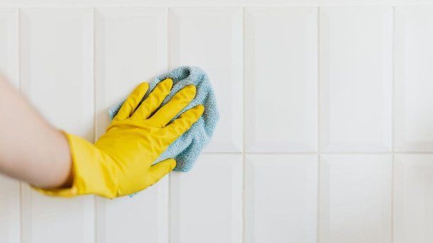 Este truco casero también se destaca por dejar reluciente diversas superficies. Este truco casero también se destaca por dejar reluciente diversas superficies.