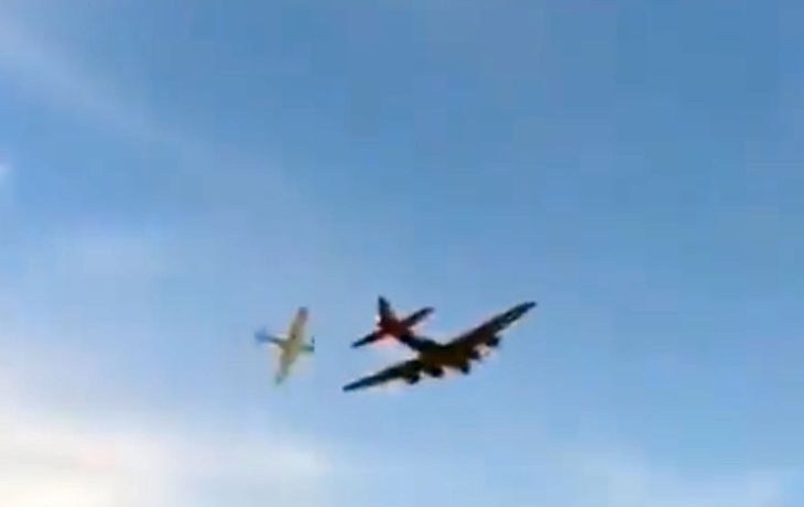 Terribles imágenes del choque de aviones en Dallas