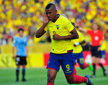 Ecuador venció a Uruguay y sigue con puntaje ideal en Eliminatorias
