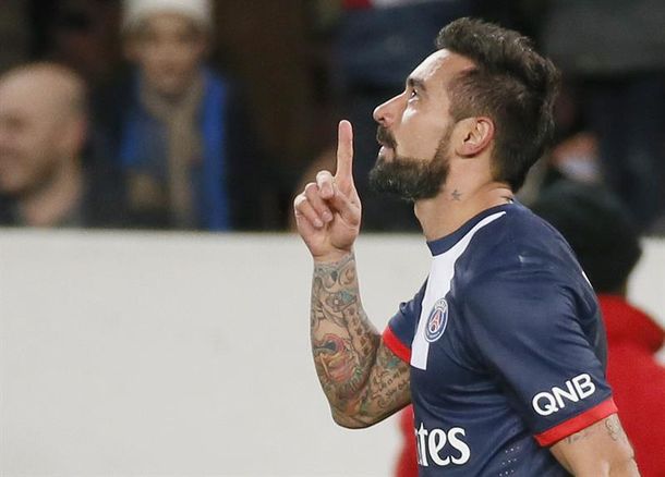 Desde Francia, Ezequiel Lavezzi le dedicó un gol a su tío asesinado