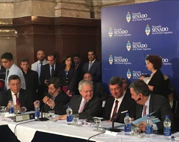 Con corte de luz incluido