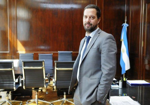 Pablo Lavigne, secretario de Industria y Comercio. Pablo Lavigne, secretario de Industria y Comercio.