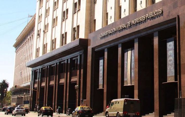 Investigan a alimenticias por irregularidades en la importación
