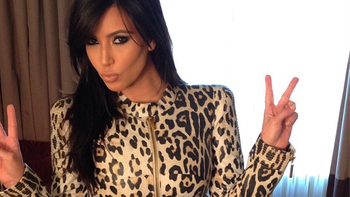 kim kardashian se decidio y mostro su pancita kim kardashian se decidio y mostro su pancita