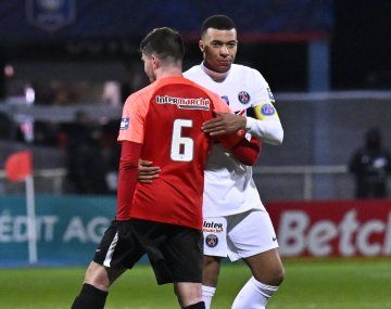 Mbappé marcó un hat-trick en la Copa de Francia rompió un tremendo récord