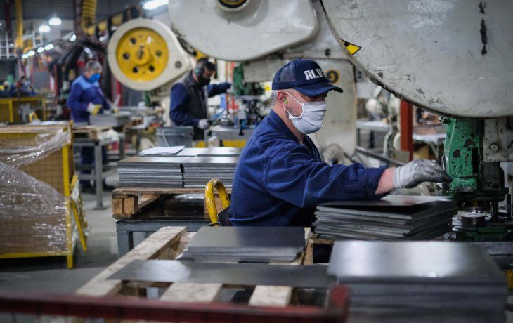 Coronavirus: se abonaron 215 mil salarios de Pymes por préstamos del Santander