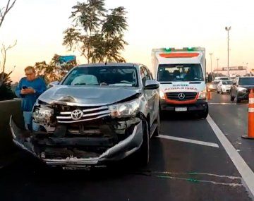 Choque múltiple en la autopista 25 de Mayo deja un herido