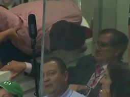 Un viejo conocido de los argentinos: agredieron a Codesal en un partido