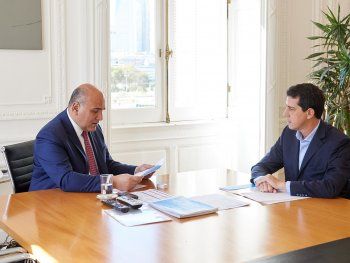 Juan Manzur y Eduardo Wado de Pedro