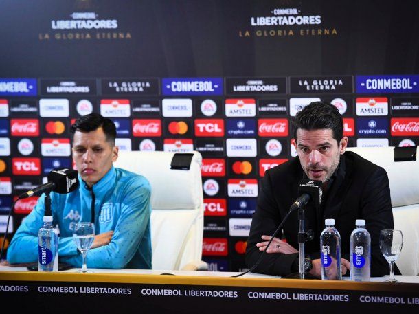Fernando Gago defendió a Maxi Romero luego de la eliminación de Racing