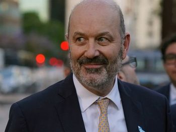 Federico Sturzenegger no prolongará sus facultades delegadas: habrá más ajuste por decretos