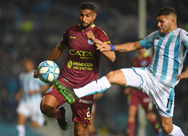 Racing le ganó a Godoy Cruz y sumó de a tres por primera vez en el torneo