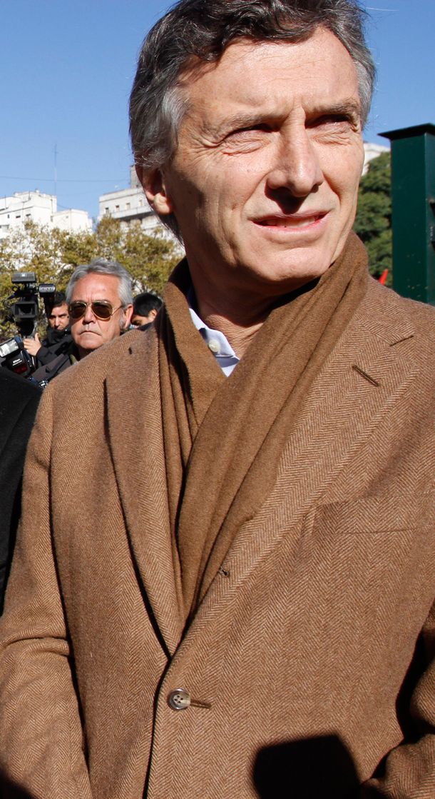 Denuncian penalmente a Mauricio Macri por el DNU