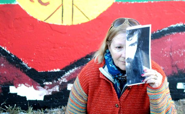 Stella y un sola pregunta en el Día de la Madre: ¿Dónde está Santiago?