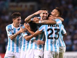 Racing le ganó a U de Chile y clasificó a octavos de la Libertadores