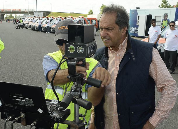 Scioli pidió precios razonables a los comerciantes y empresarios de la Costa