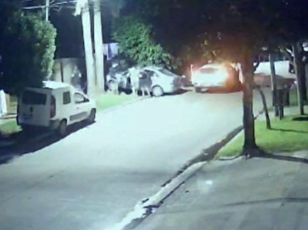 Ituzaingó: festejaban 37 años de casados y les entraron a robar