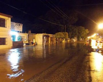 Más de 300 evacuados por una fuerte tormenta en Córdoba
