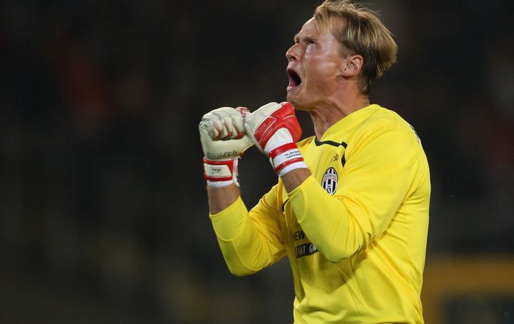 Conmoción en el fútbol: murió Alexander Manninger, exarquero de la Juventus y el Arsenal Conmoción en el fútbol: murió Alexander Manninger, exarquero de la Juventus y el Arsenal