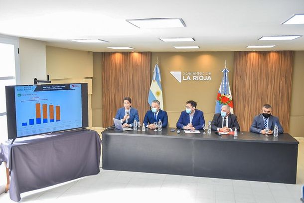 La Rioja logra acuerdo en la reestructuración de su deuda 