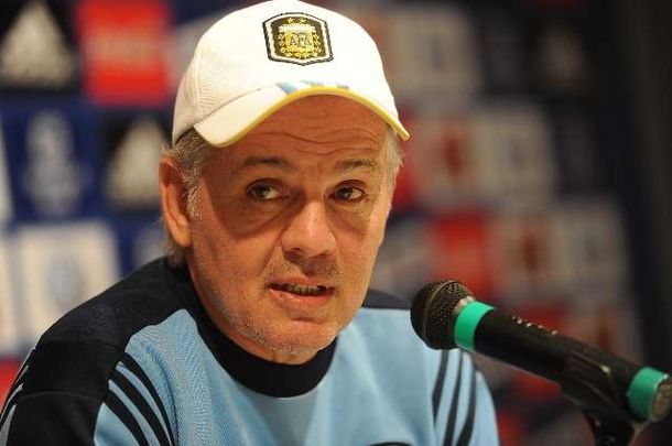 Alejandro Sabella confirmó al plantel que enfrentará a Alemania