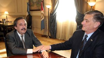 la ucr y el fap inician negociaciones para un acuerdo la ucr y el fap inician negociaciones para un acuerdo