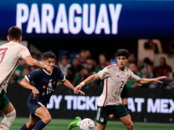 México no pudo ante Paraguay: a pocos meses del Mundial, Barros Schelotto le ganó a Martino