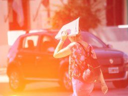 ola de calor: alerta rojo en ciudad y provincia de buenos aires ola de calor: alerta rojo en ciudad y provincia de buenos aires