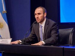 Mart&iacute;n Guzm&aacute;n, ministro de Econom&iacute;a