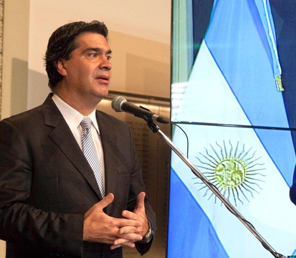 Capitanich niega contradicciones y confirma que se tratará Bienes Personales en Extraordinarias