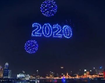 Miles de drones sincronizados