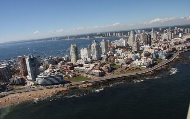 Uruguay extiende por un año la bonificación del IVA a turistas