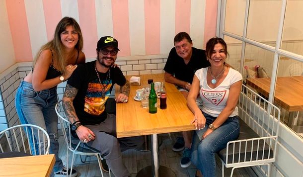 La insólita frase de Falcioni tras la llegada de Daniel Osvaldo a Banfield: Que me convide