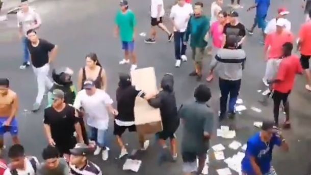 Denunciaron saqueos en Guayaquil a pesar del estado de excepción