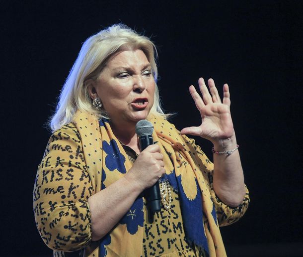 Tras su agravio a De La Sota, Carrió dice que las palabras sólo puede ser entendidas desde lo espiritual