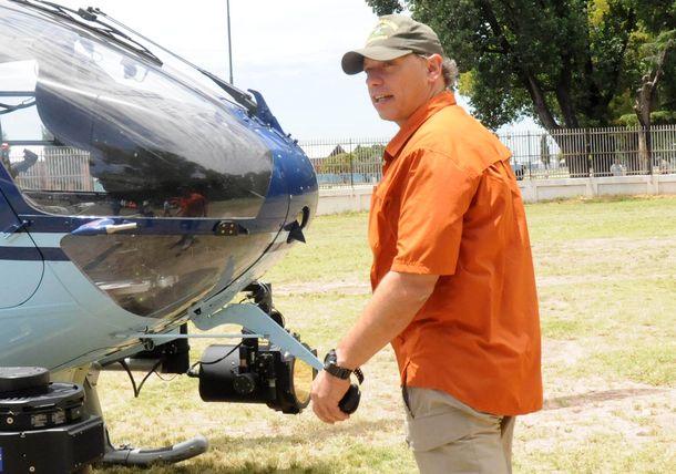 Berni acusa a policías provinciales de liberar zonas