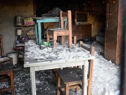 La casa fue consumida por el fuego