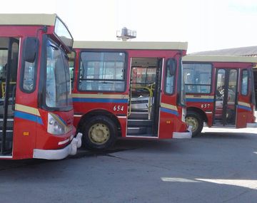 Se levantó el paro de las empresas de colectivos y seguirá el servicio nocturno
