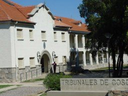 Una adolescente denunció que fue drogada y violada por varios jóvenes