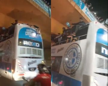 El micro que llevaba a los jugadores de Belgrano pasó raspando abajo de un puente