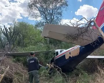 Video: así fue el momento en que que cayó en Salta la avioneta con 140 kilos de cocaína