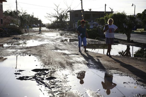 El día después: así quedó México tras el paso del huracán Patricia