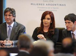 cristina fernandez recibio a abal medina en olivos por el conflicto de prefectura y gendarmeria cristina fernandez recibio a abal medina en olivos por el conflicto de prefectura y gendarmeria