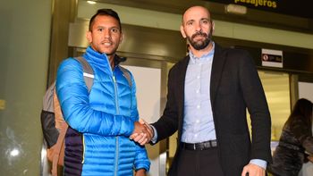 montoya llego a sevilla: ¿vuelve a rosario o se queda en espana? montoya llego a sevilla: ¿vuelve a rosario o se queda en espana?