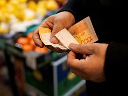 Un influencer coreano explicó por qué Argentina está tan cara en dólares y anticipó qué pasará con la economía